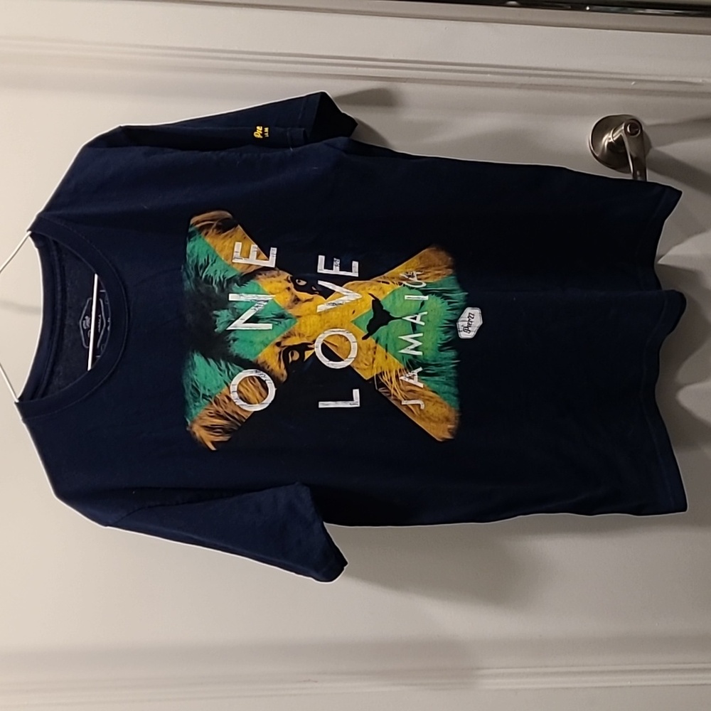 EUC Pier 27 One Love Tshirt